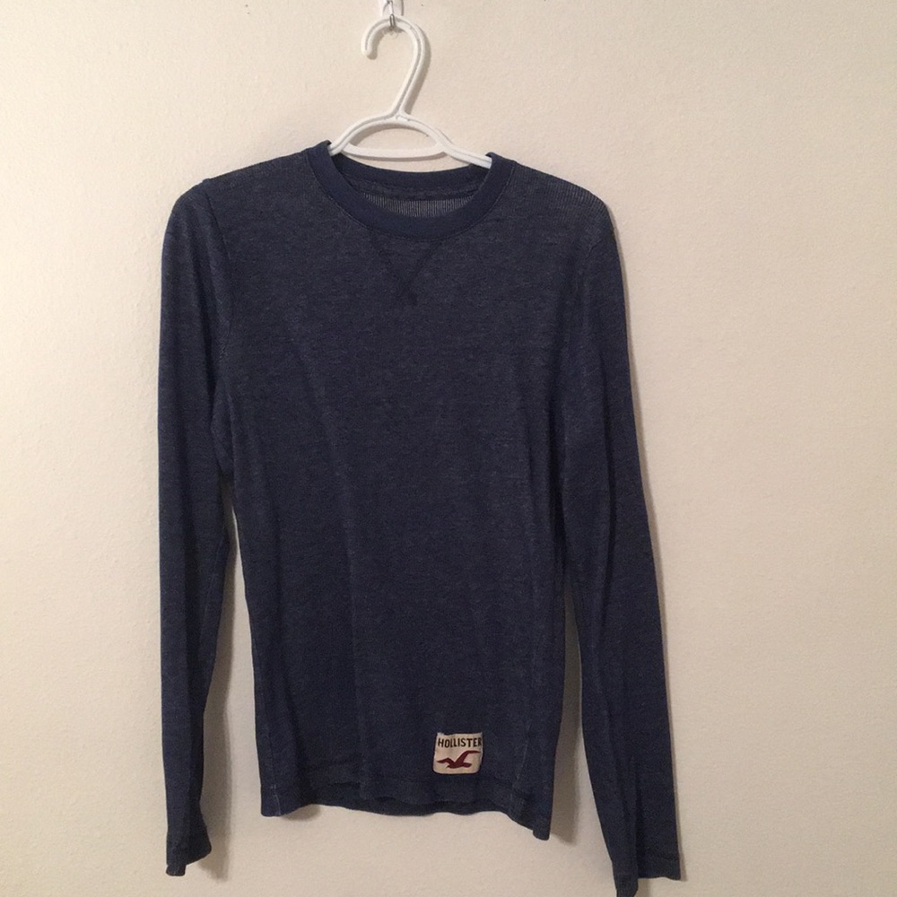Long sleeved hollister shirt